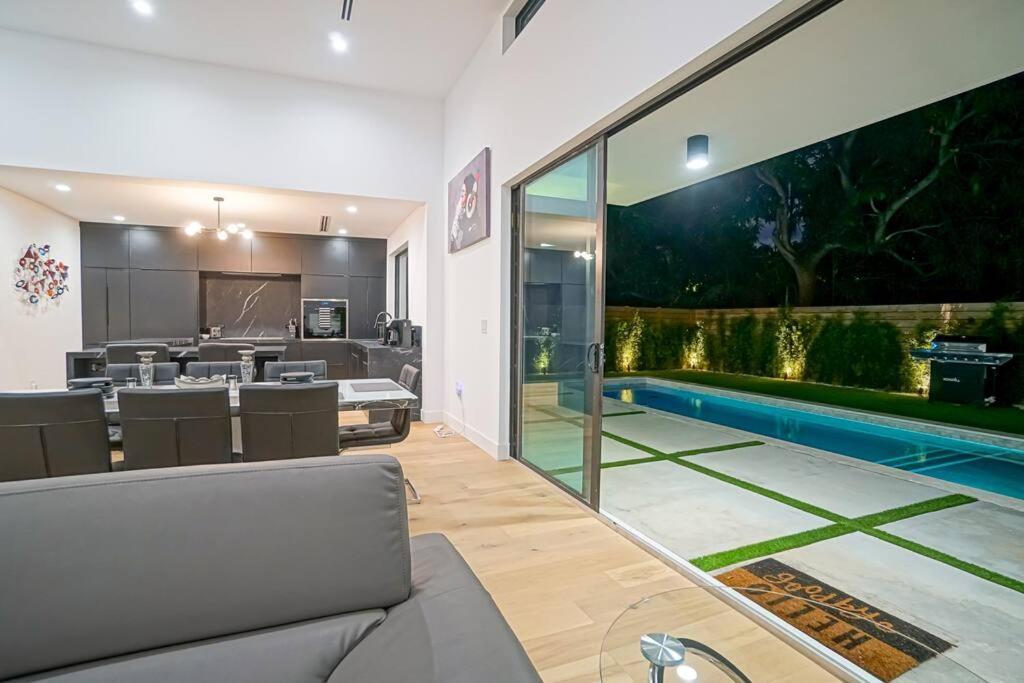 Design House -Heated Pool -Big Yard -Gated Parking Villa Miami Eksteriør billede